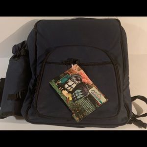 Picnic Essentials Backpack Set 4 Place Settings